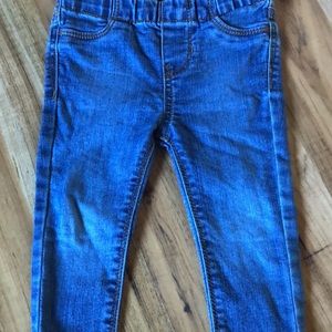 Infant girl jeans and leggings